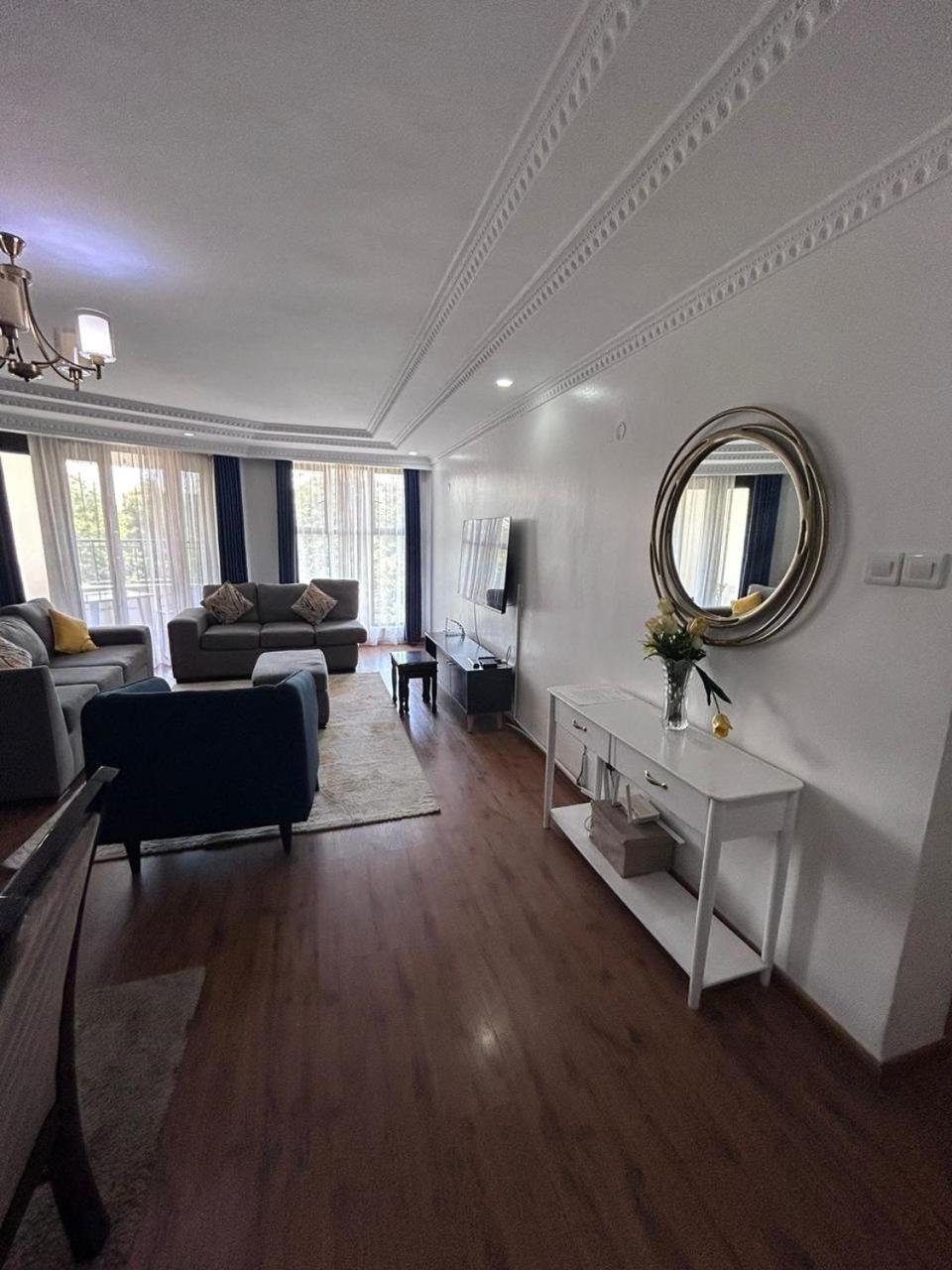 Casa Misa Riverside ไนโรบี ภายนอก รูปภาพ