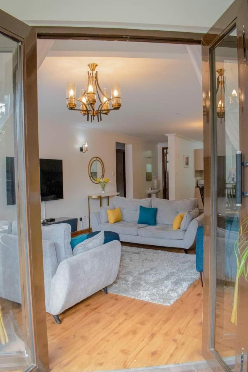 Casa Misa Riverside ไนโรบี ภายนอก รูปภาพ